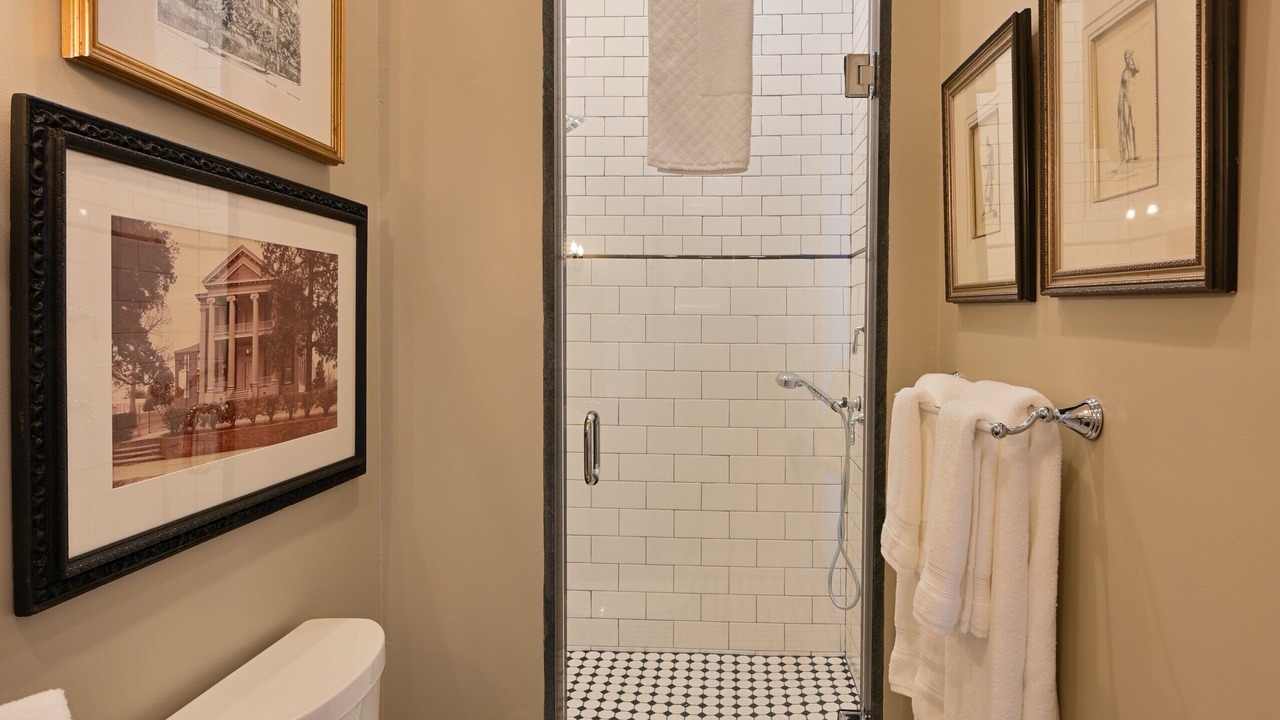 Photo of Bathroom in Natchez