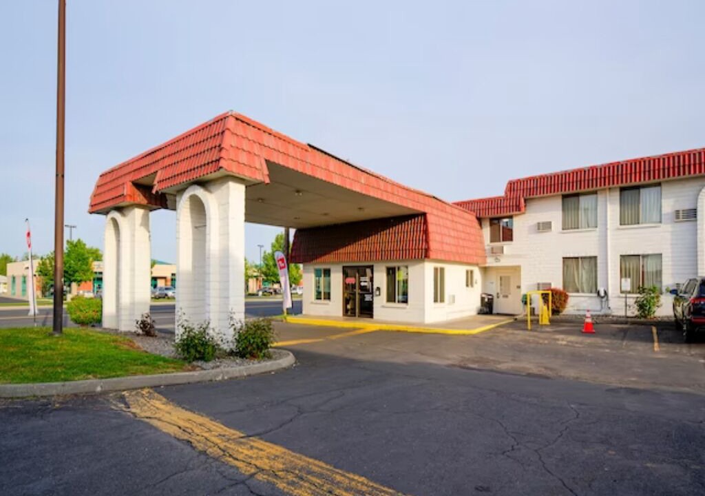 Photo of Others in Hermiston