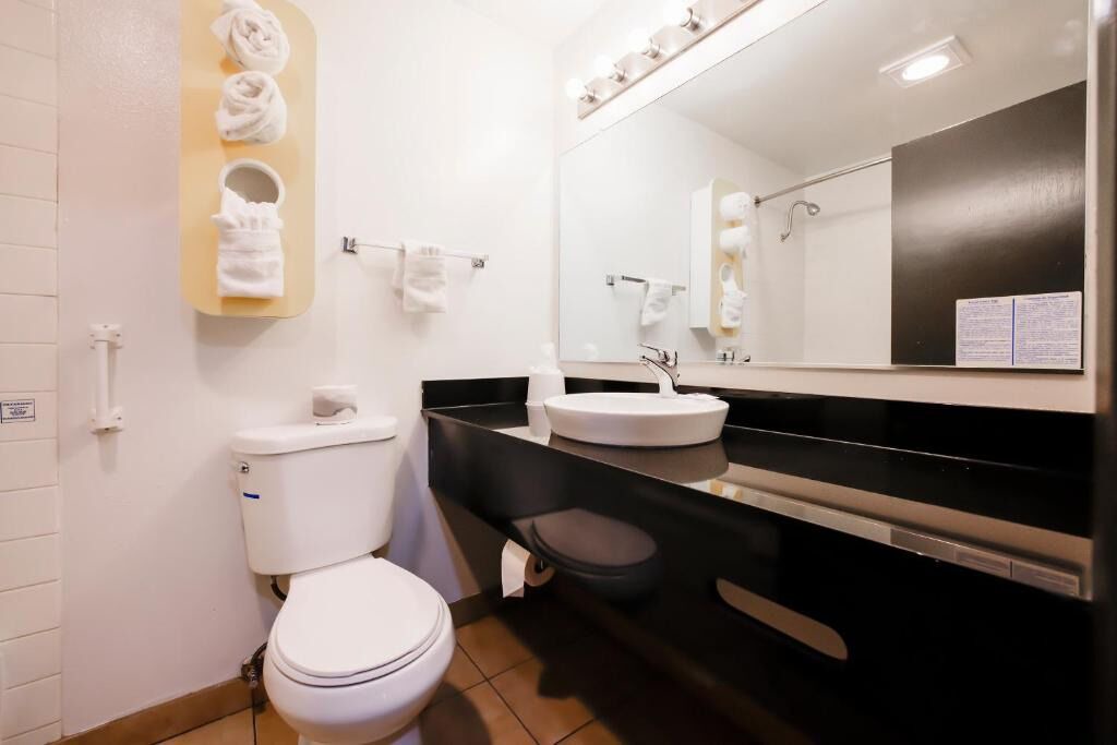 Photo of Bathroom in Hermiston