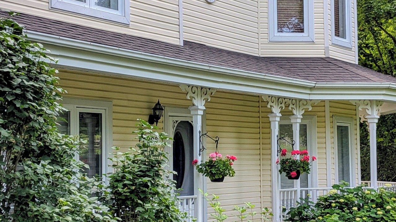 Photo of Outdoor in Prevost
