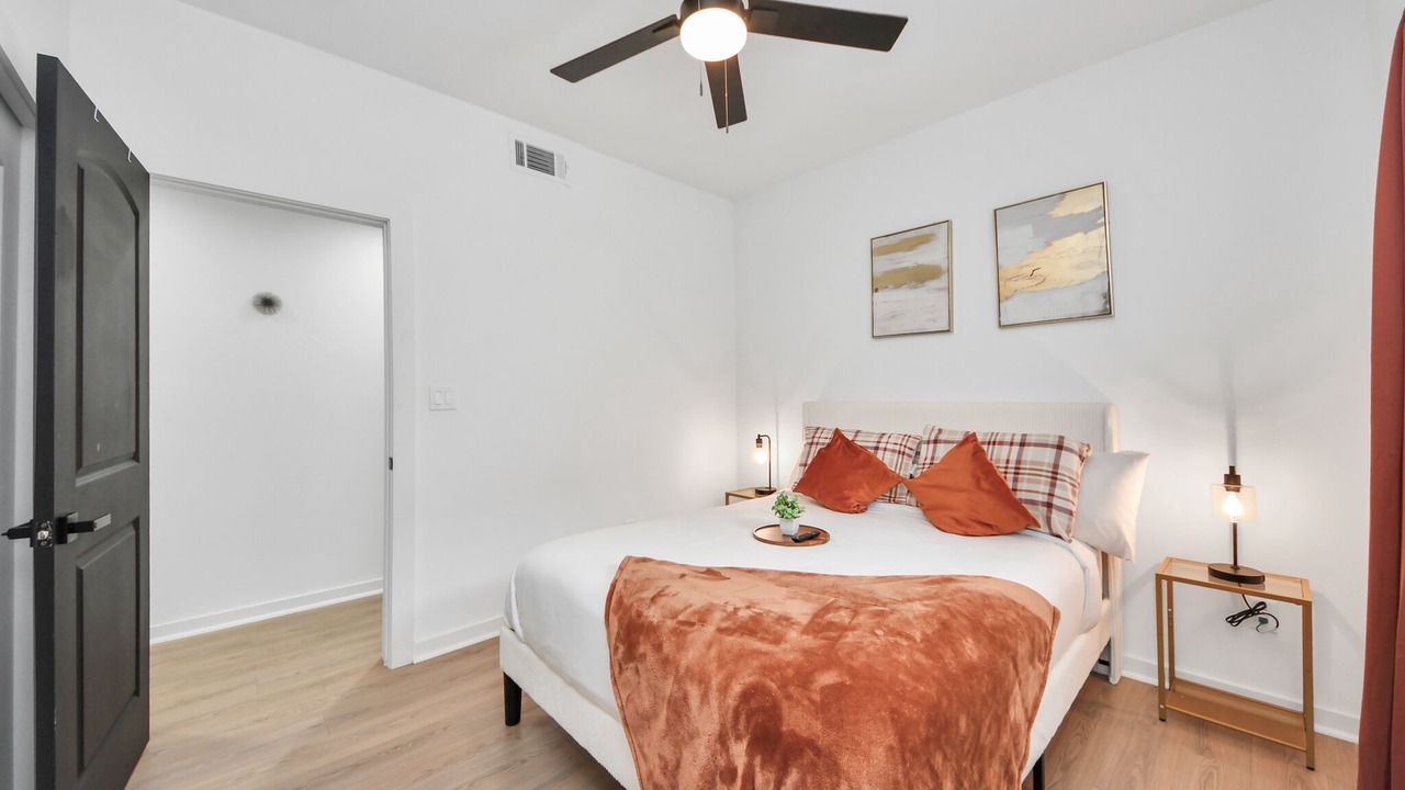 Photo of Bedroom in Northeast Houston