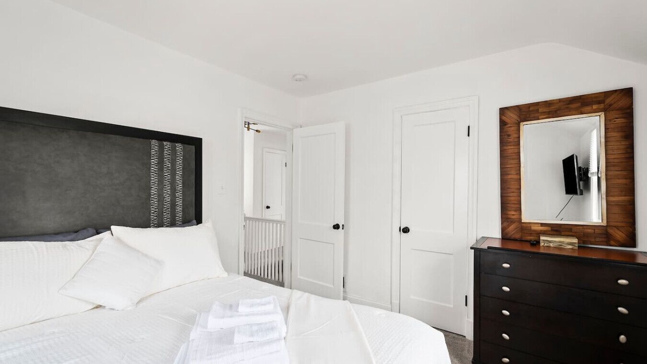 Photo of Bedroom in Chillum
