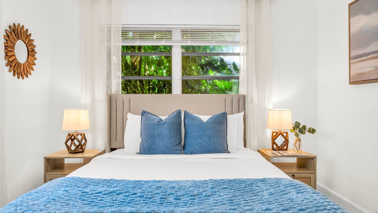 Photo of Bedroom in Garden Isles