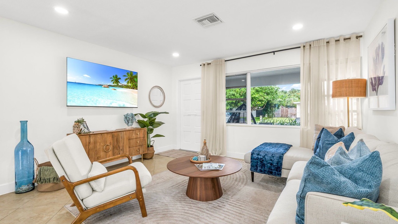 Photo of Bedroom in Garden Isles