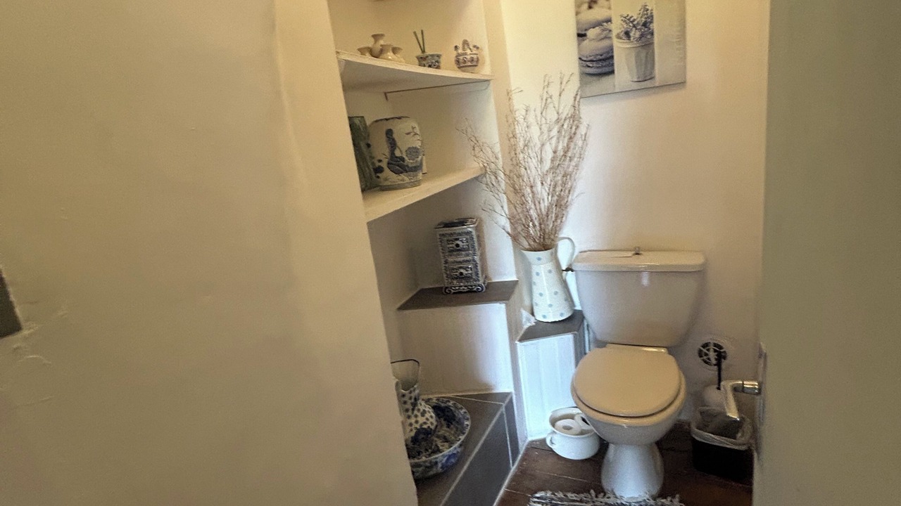 Photo of Bathroom in Villarzel-du-Razes