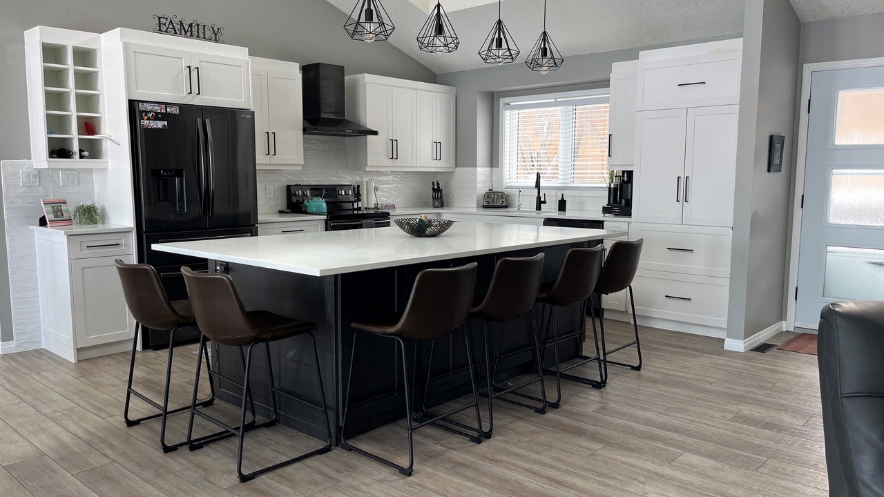 Photo of Kitchen in B-Say-Tah