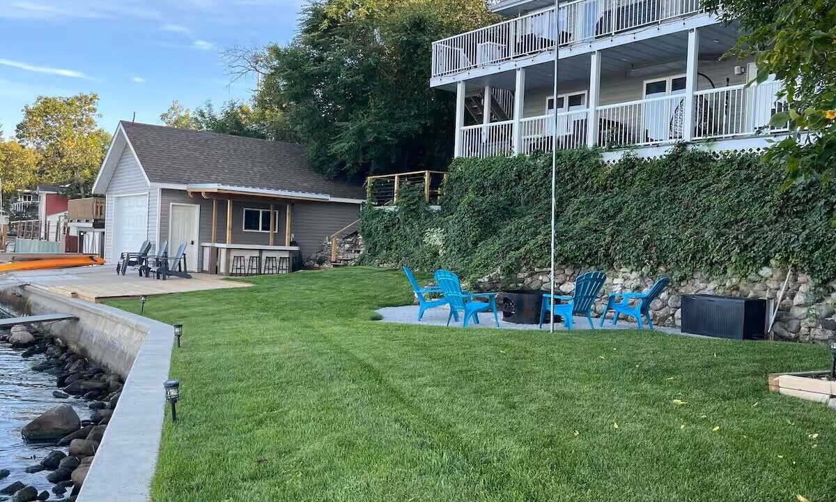 Photo of Patio Balcony in B-Say-Tah
