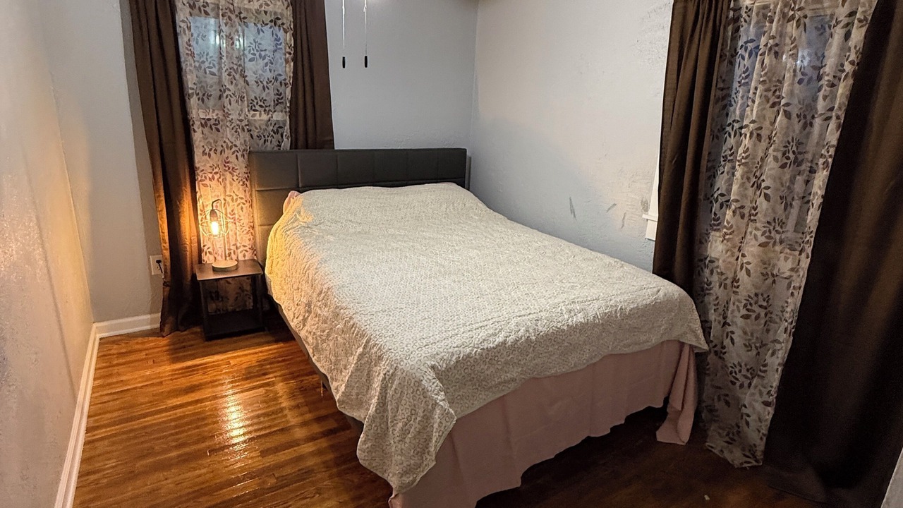 Photo of Bedroom in Canastota