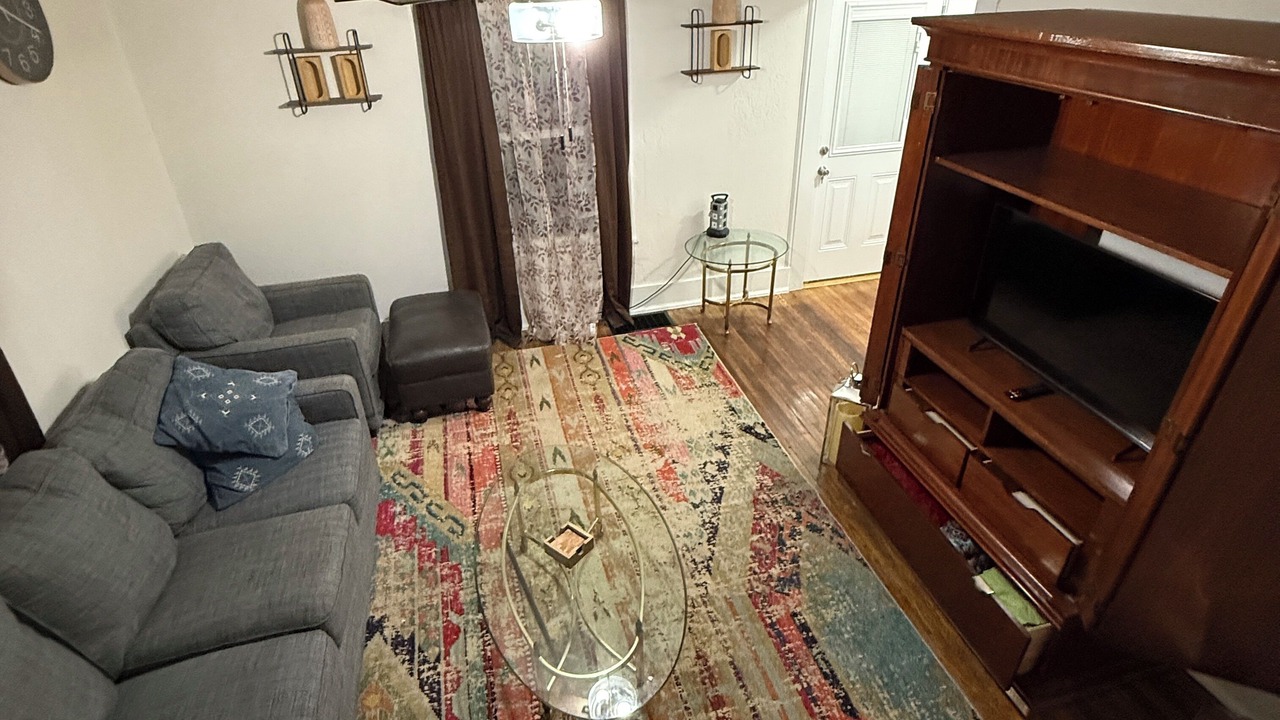 Photo of Livingroom in Canastota