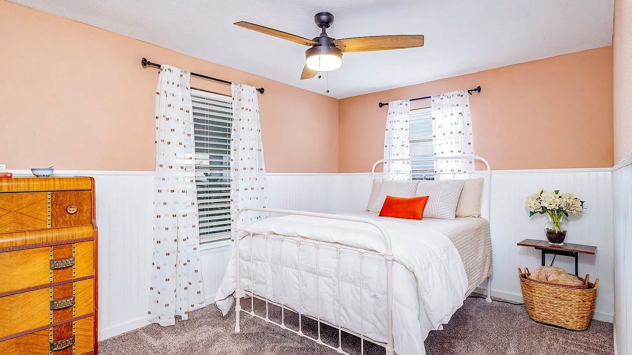 Photo of Bedroom in Mullin