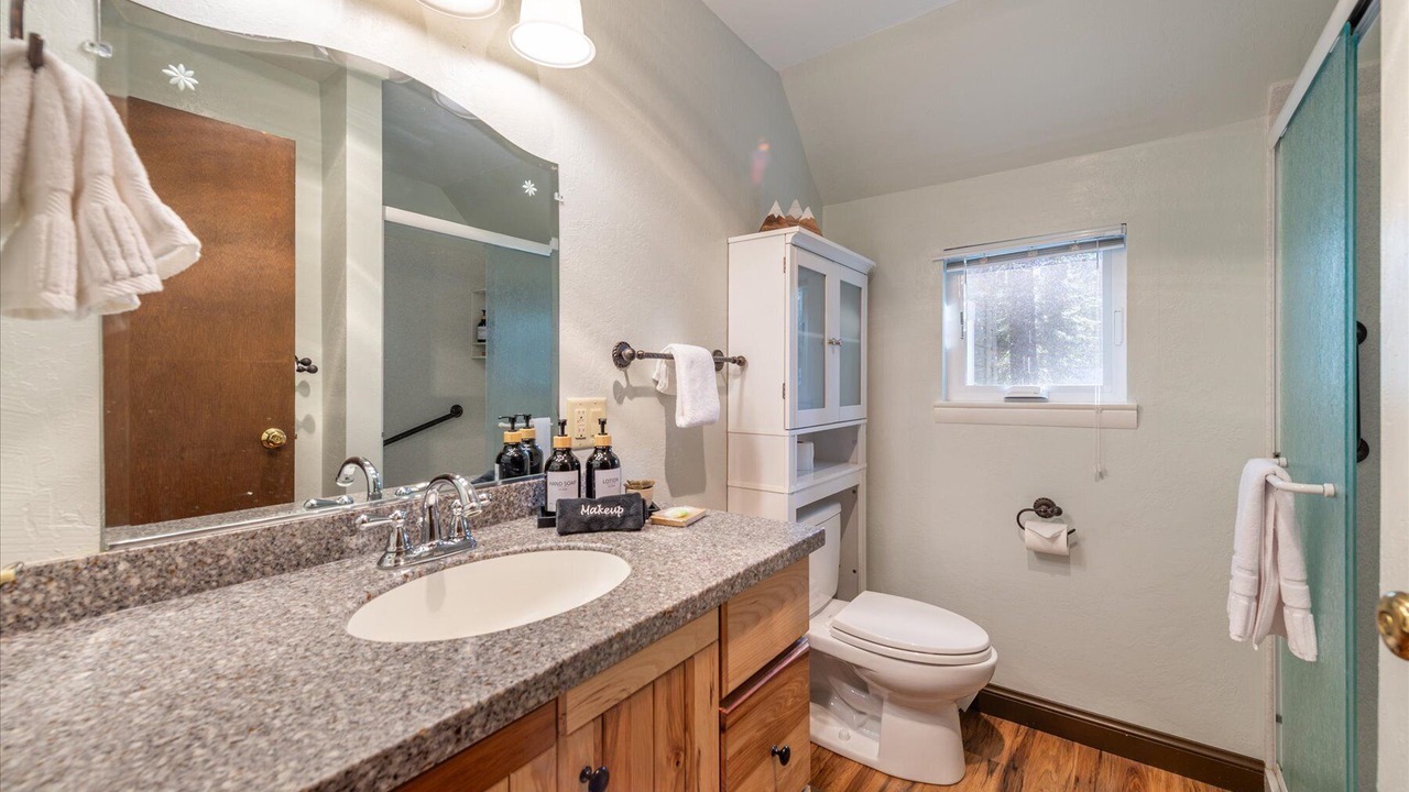 Photo of Bathroom in Tahoe Pines