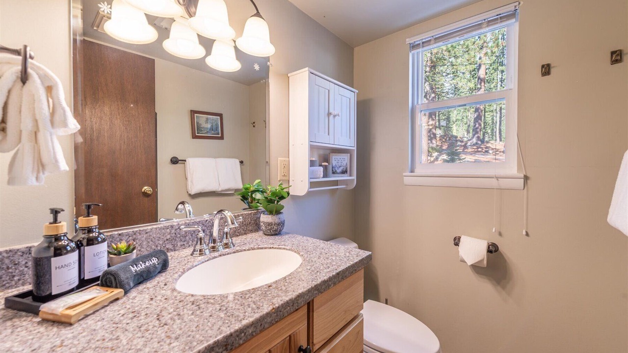 Photo of Bathroom in Tahoe Pines