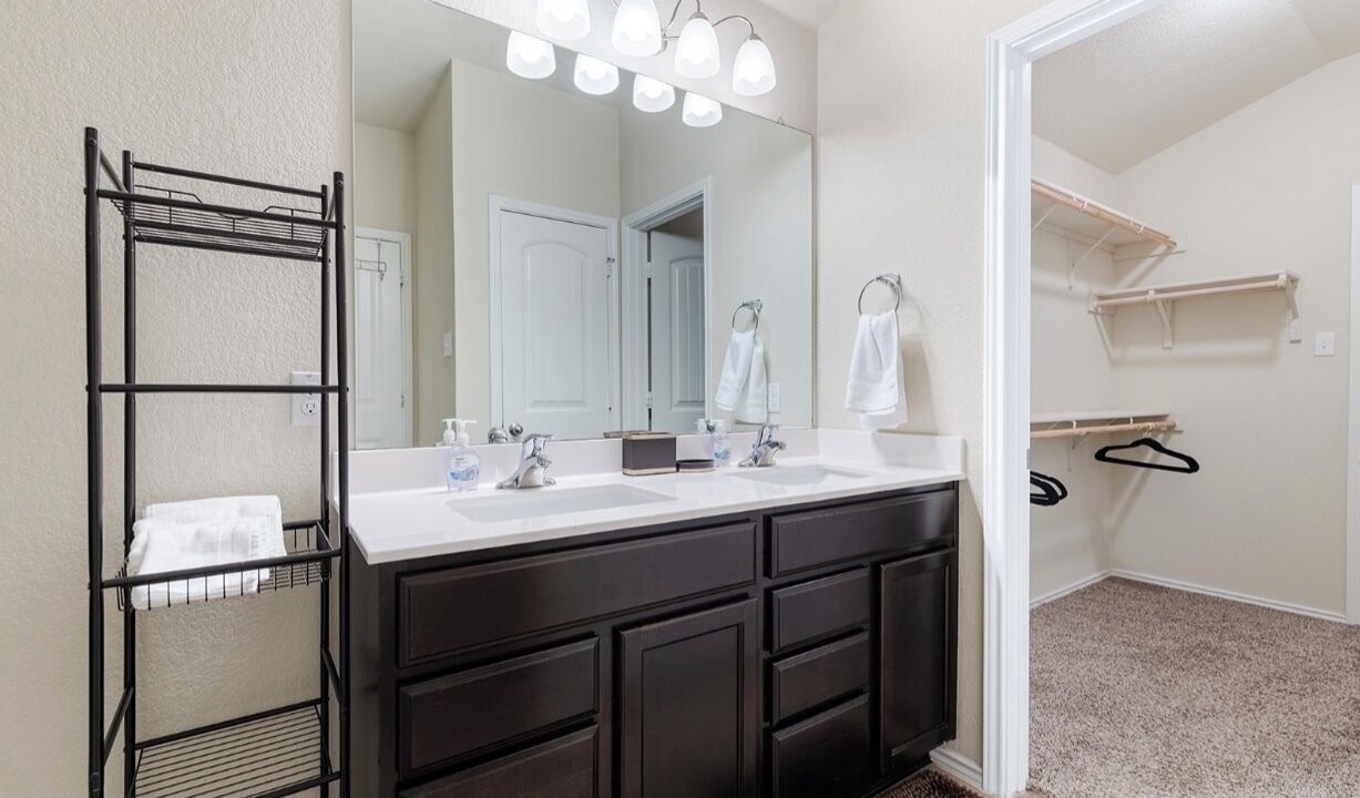 Photo of Bathroom in Jarrell