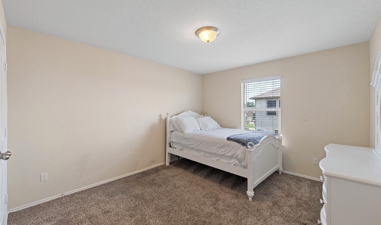 Photo of Bedroom in Jarrell