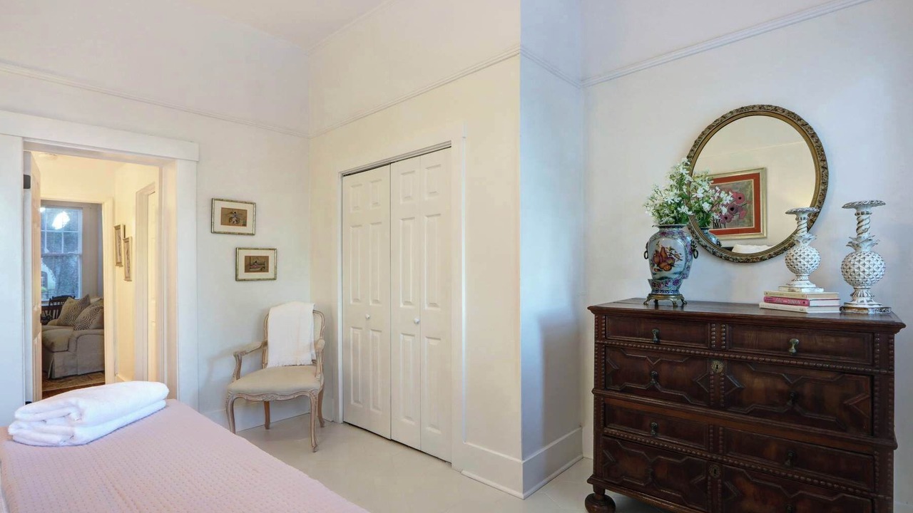 Photo of Bedroom in Thomas Square