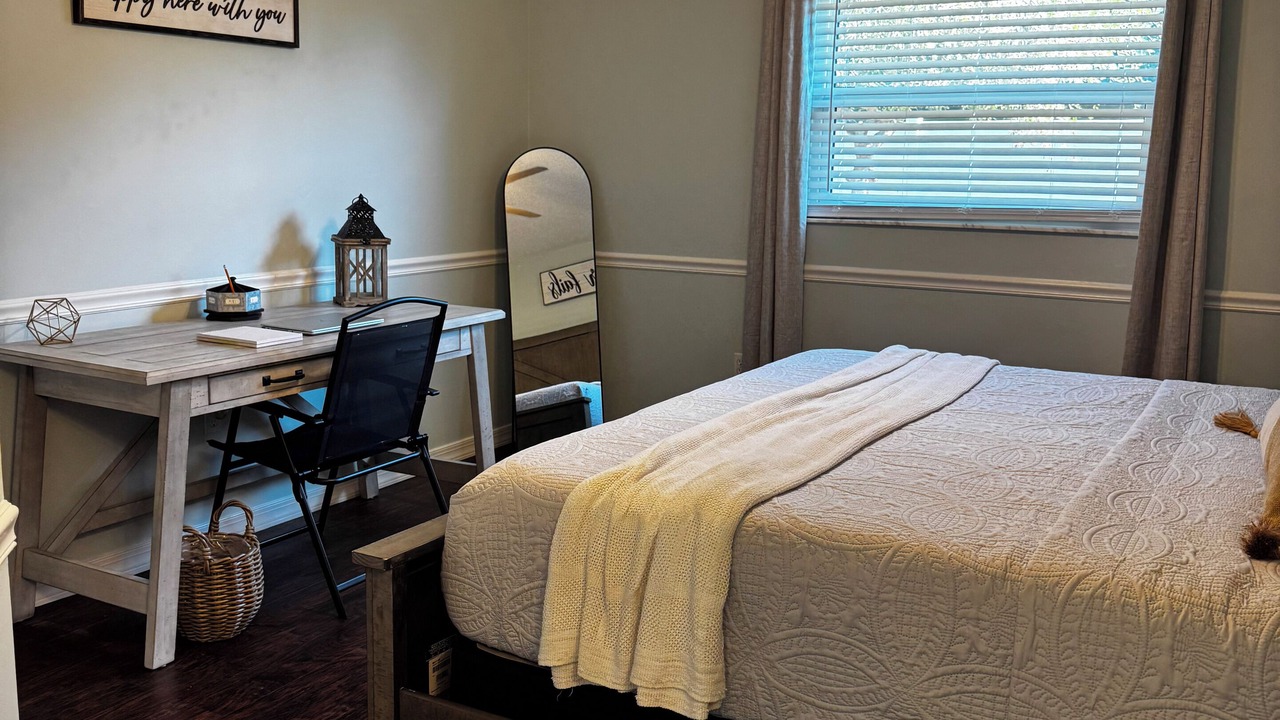 Photo of Bedroom in Wood Trail Village