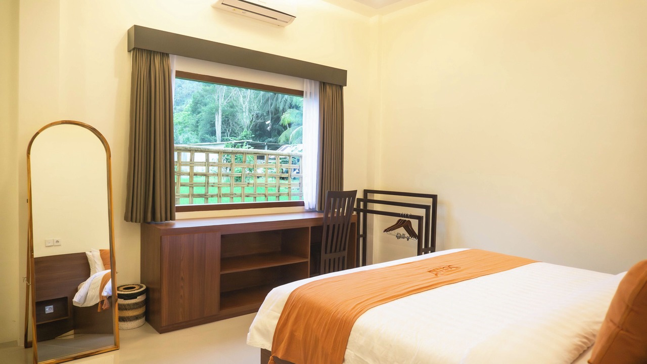 Photo of Bedroom in Pemenang