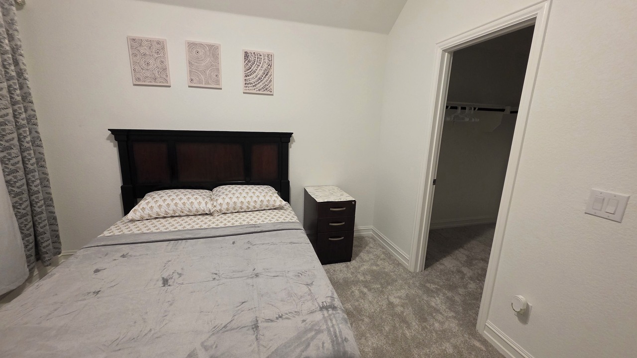 Photo of Bedroom in Haslet