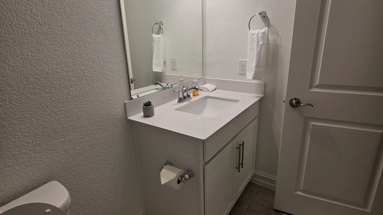 Photo of Bathroom in Haslet