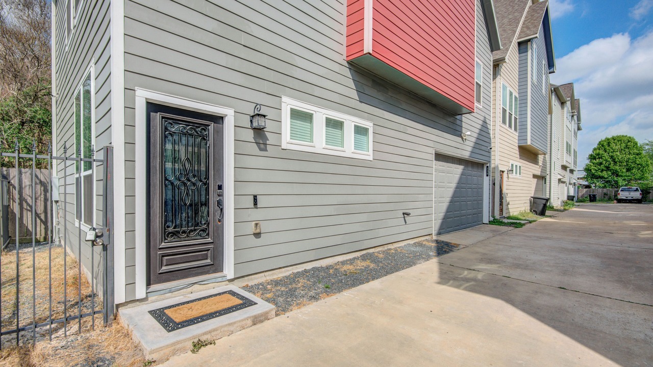 Photo of Outdoor in Greater Heights