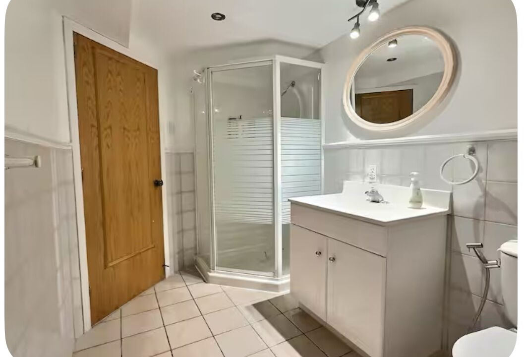 Photo of Bathroom in Brossard