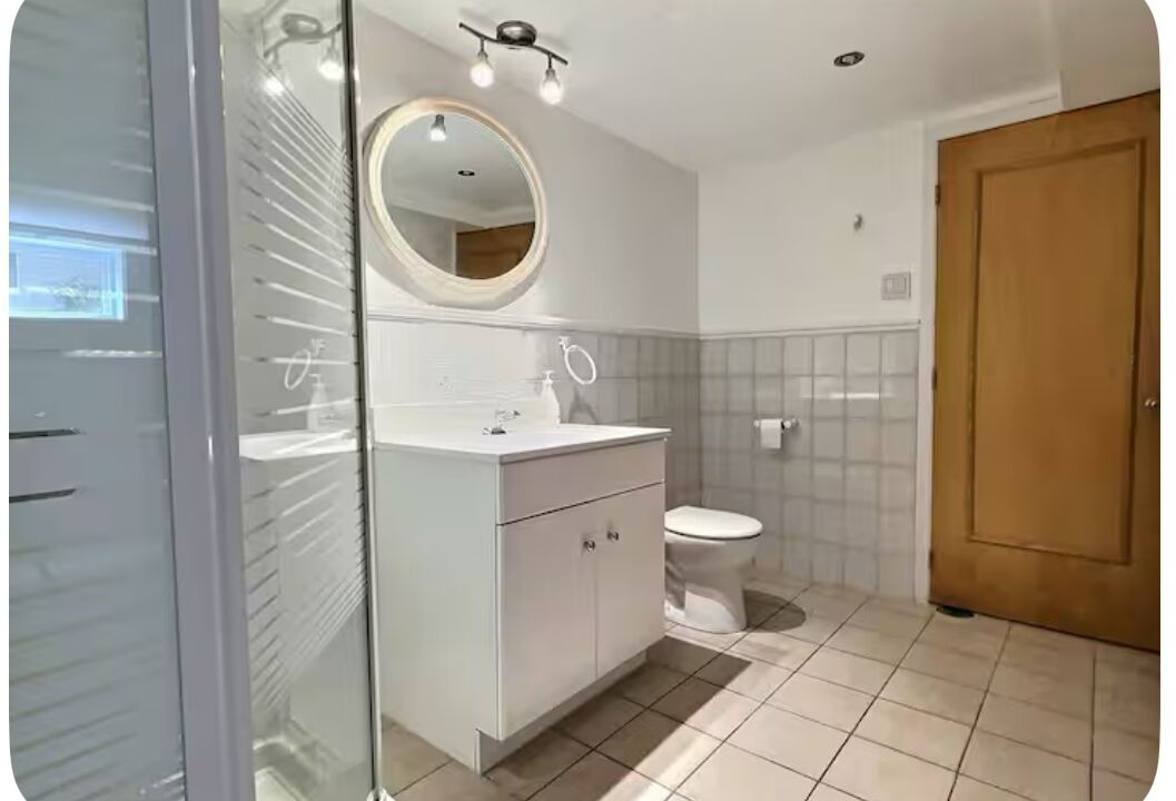 Photo of Bathroom in Brossard