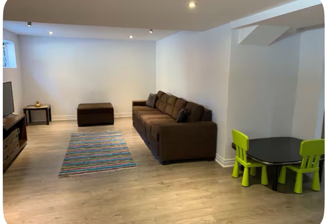 Photo of Livingroom in Brossard