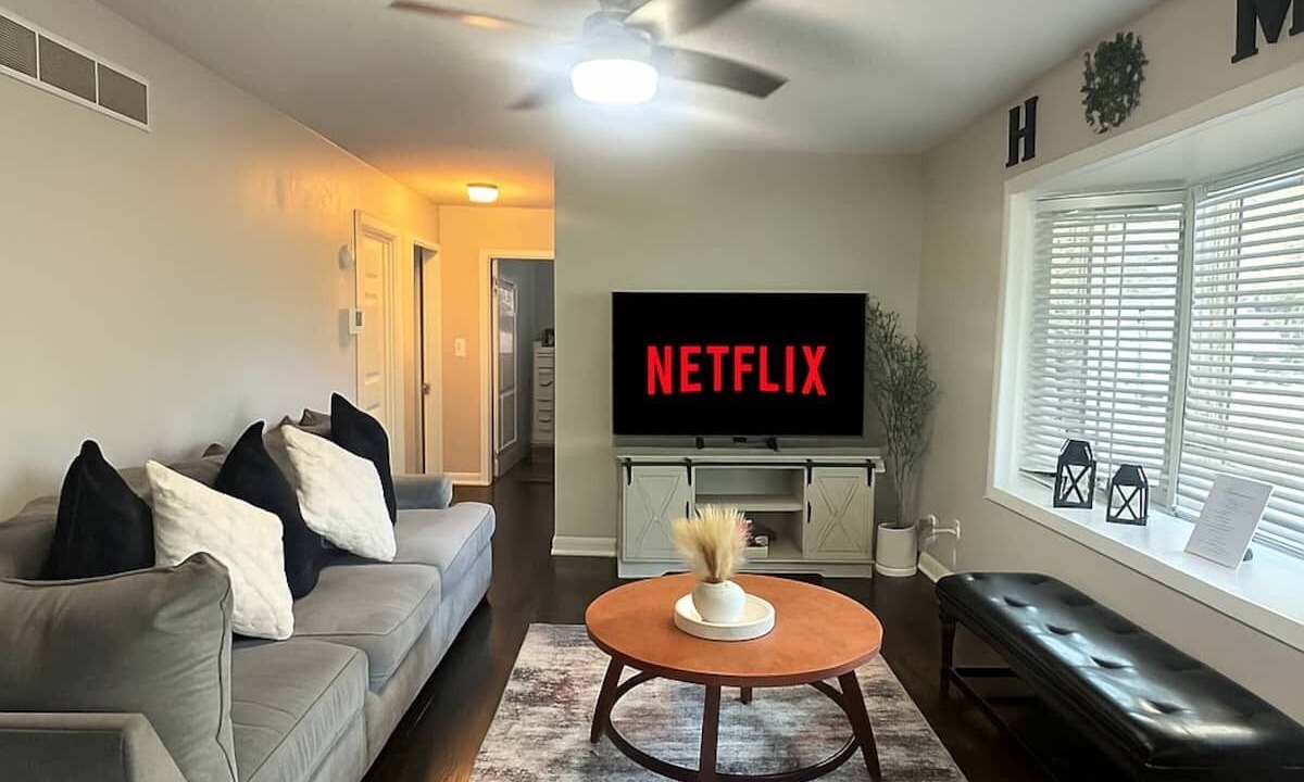 Photo of Livingroom in Waukegan