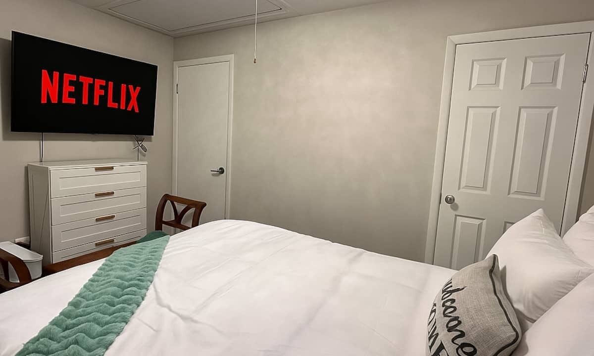 Photo of Bedroom in Waukegan