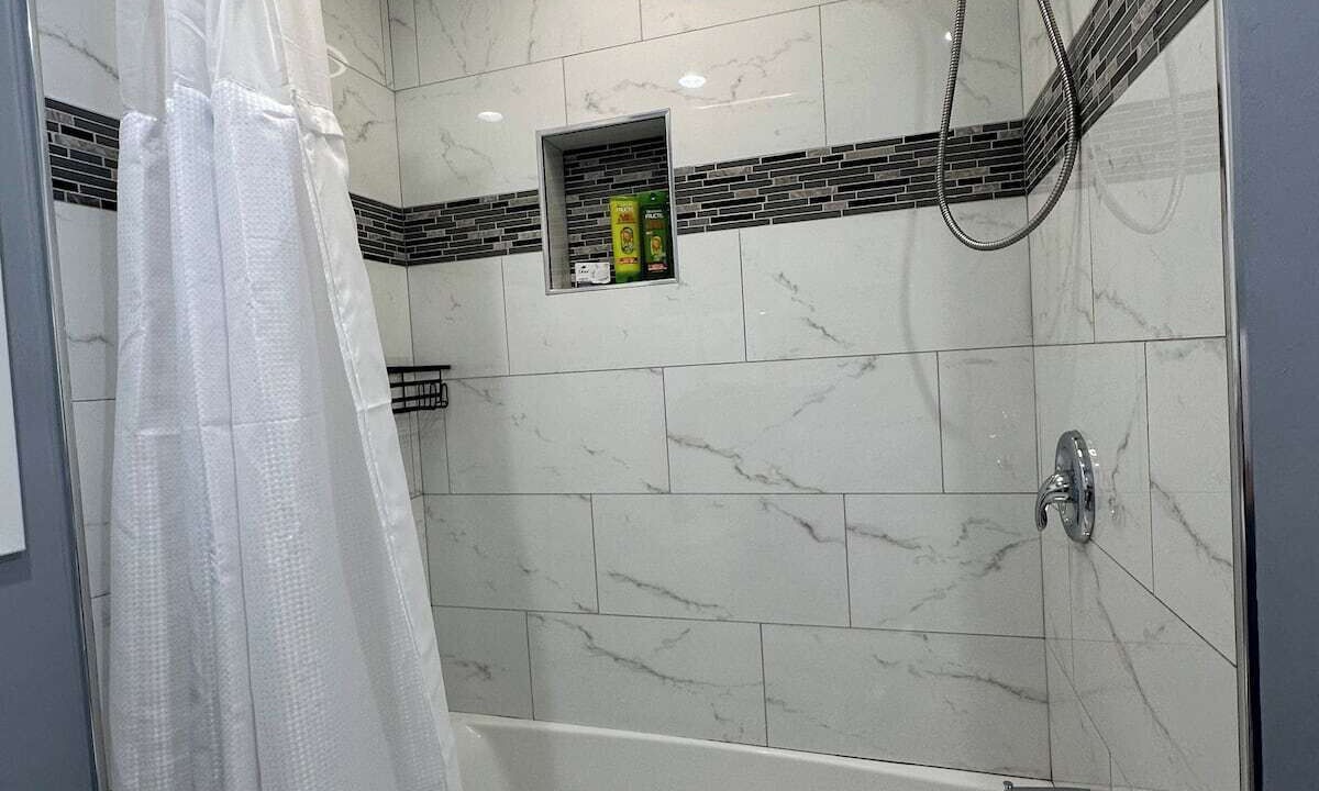 Photo of Bathroom in Waukegan