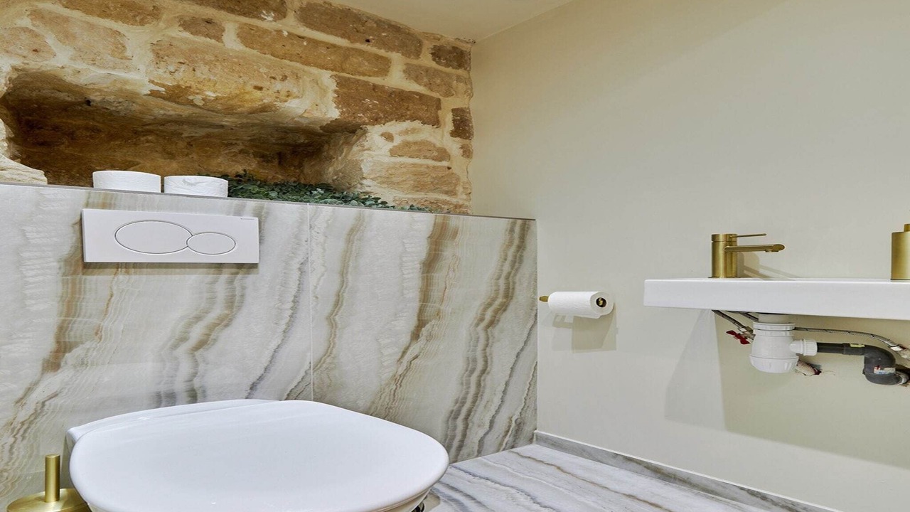 Photo of Bathroom in Archives