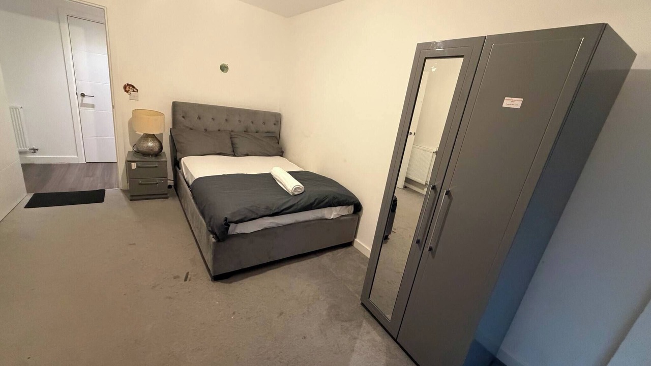 Photo of Bedroom in Woolwich