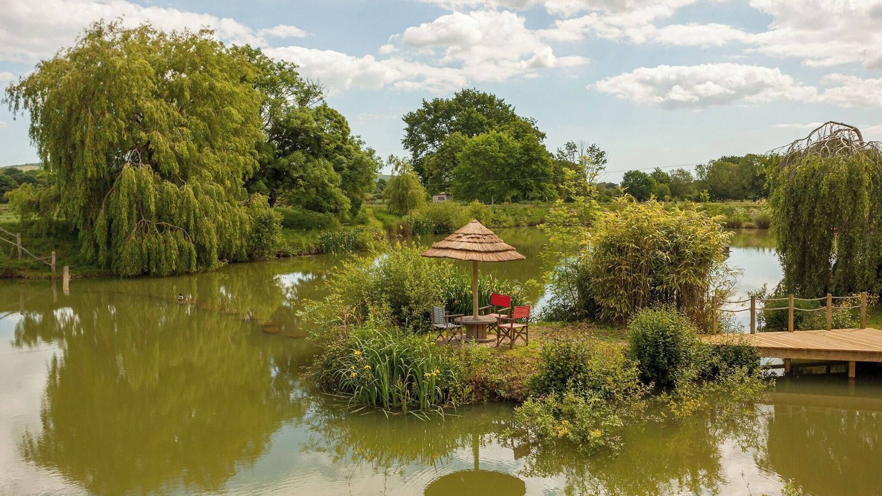 Photo of Others in Henfield