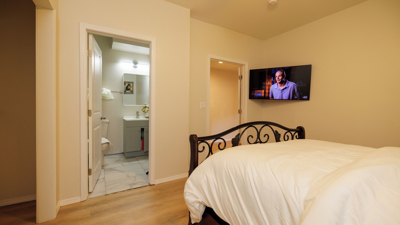 Photo of Bedroom in Acworth