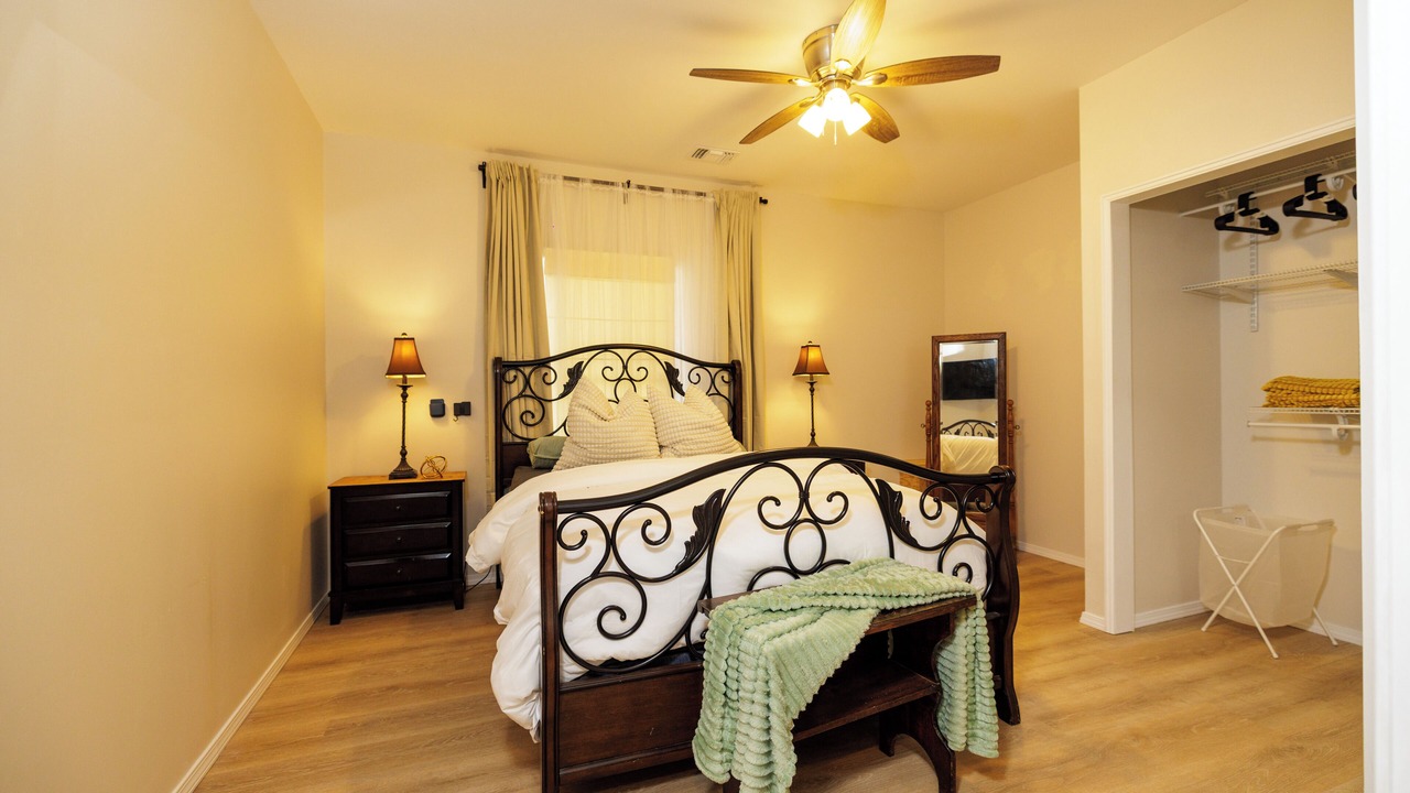 Photo of Bedroom in Acworth