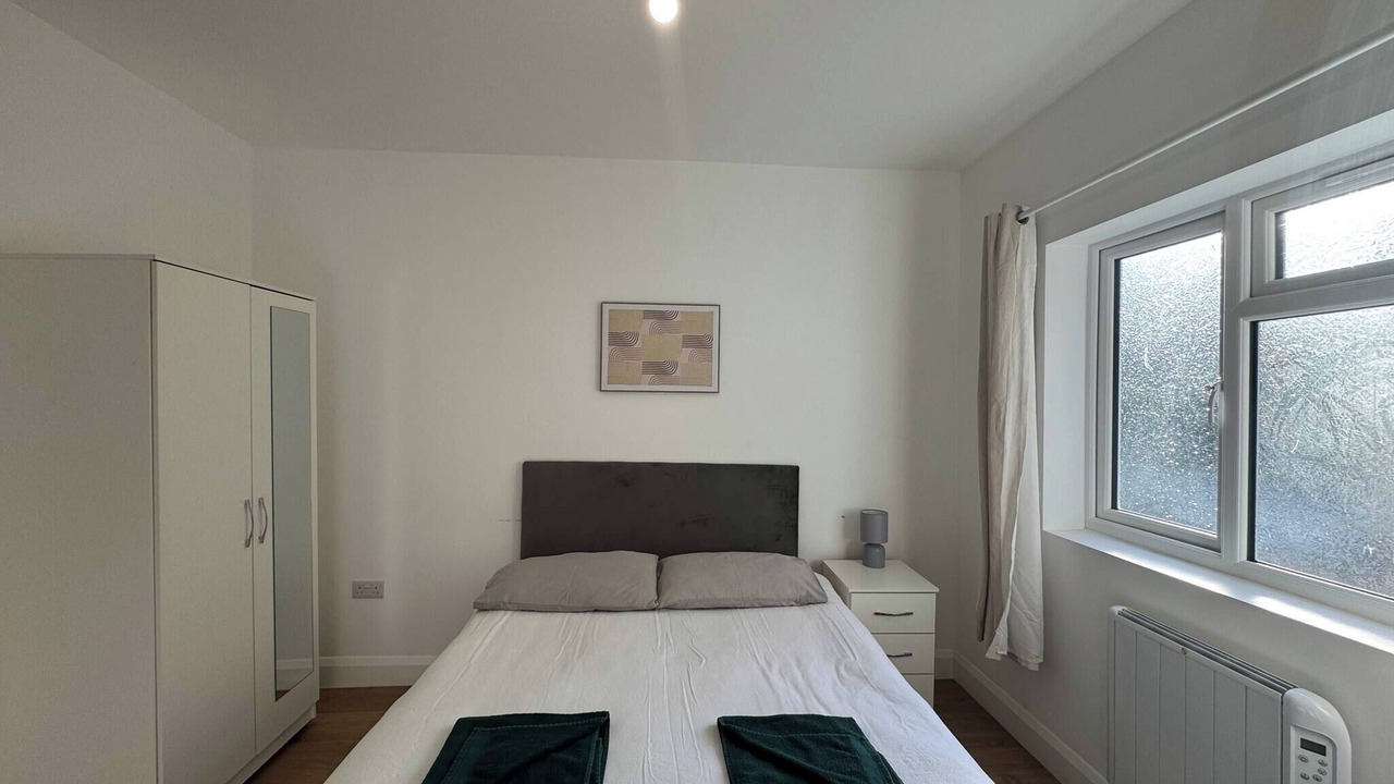 Photo of Bedroom in Wallington North