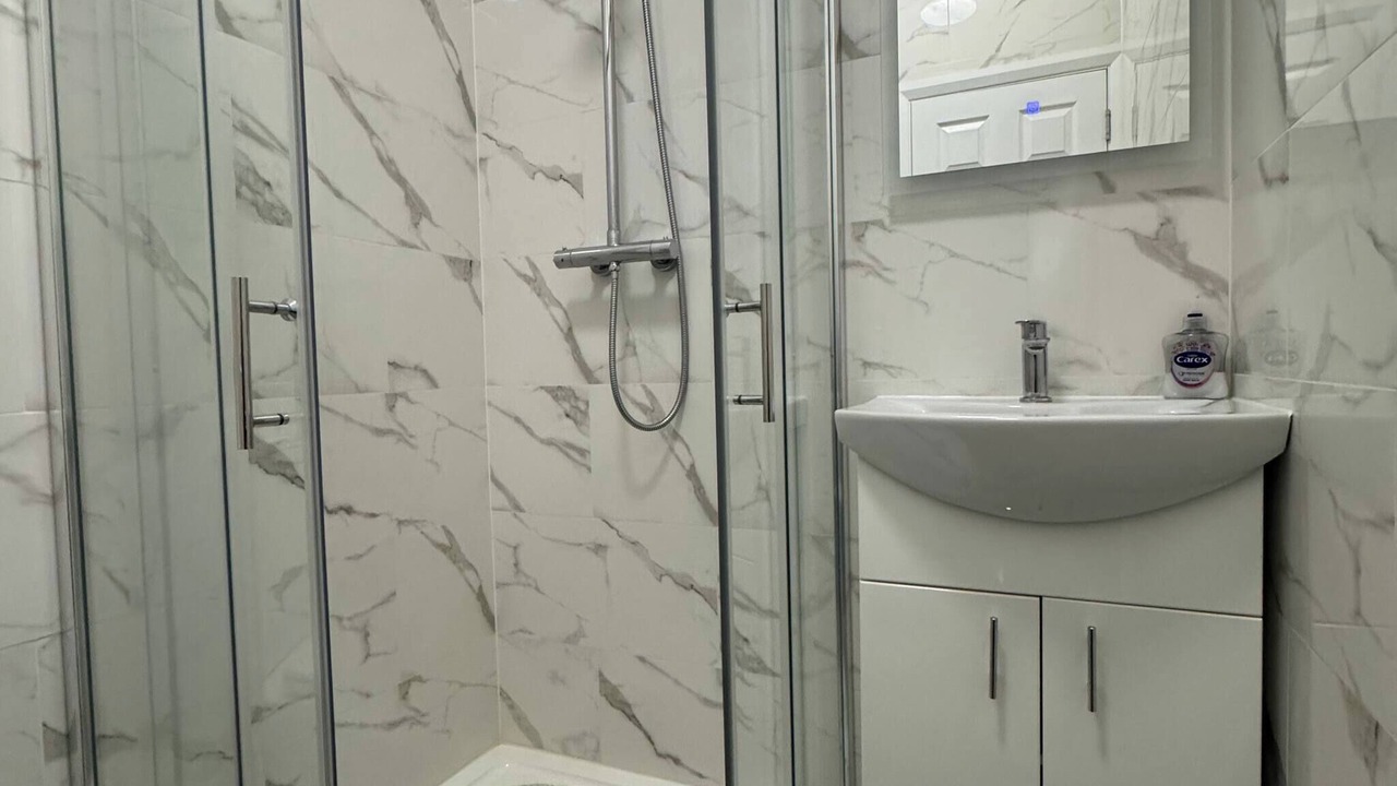 Photo of Bathroom in Wallington North