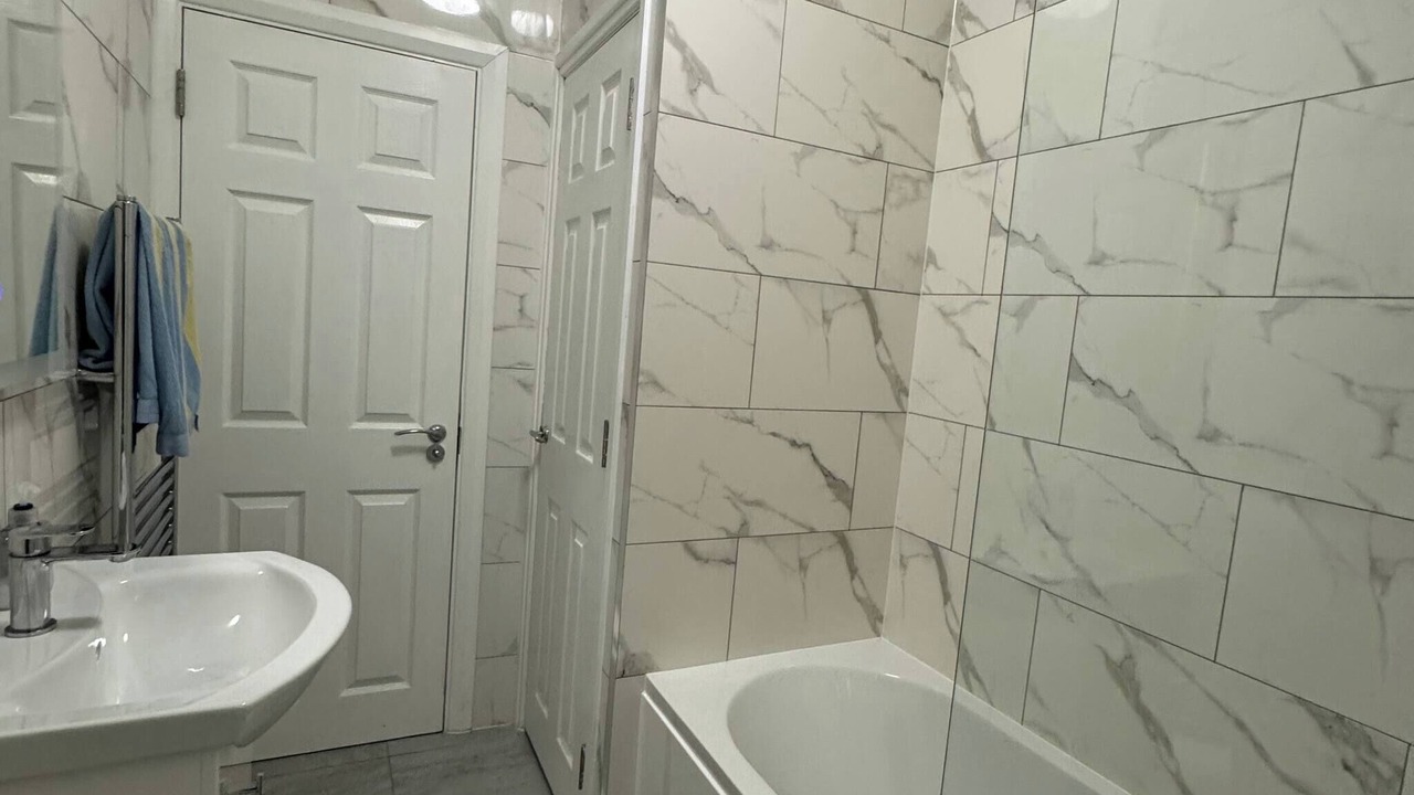 Photo of Bathroom in Wallington North