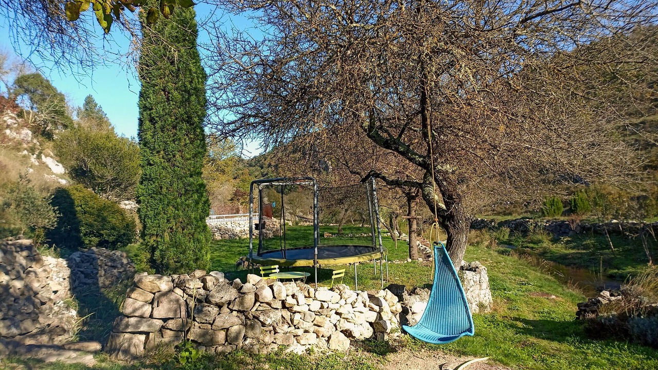 Photo of Others in Gras