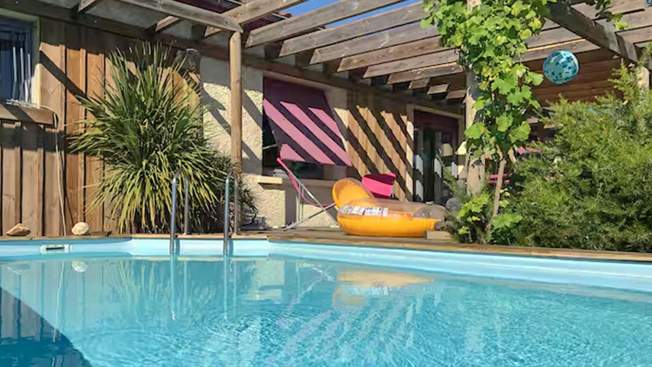 Photo of Outdoor in Mombrier