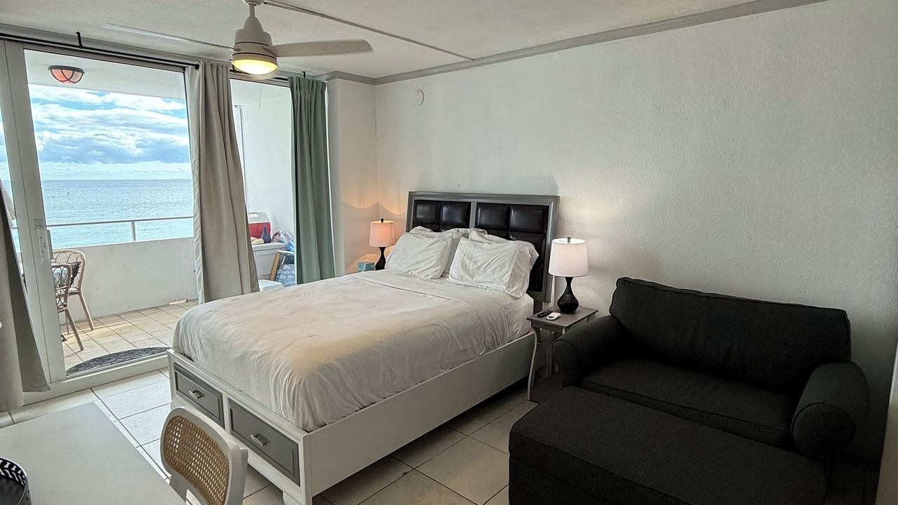 Photo of Bedroom in Galt Mile