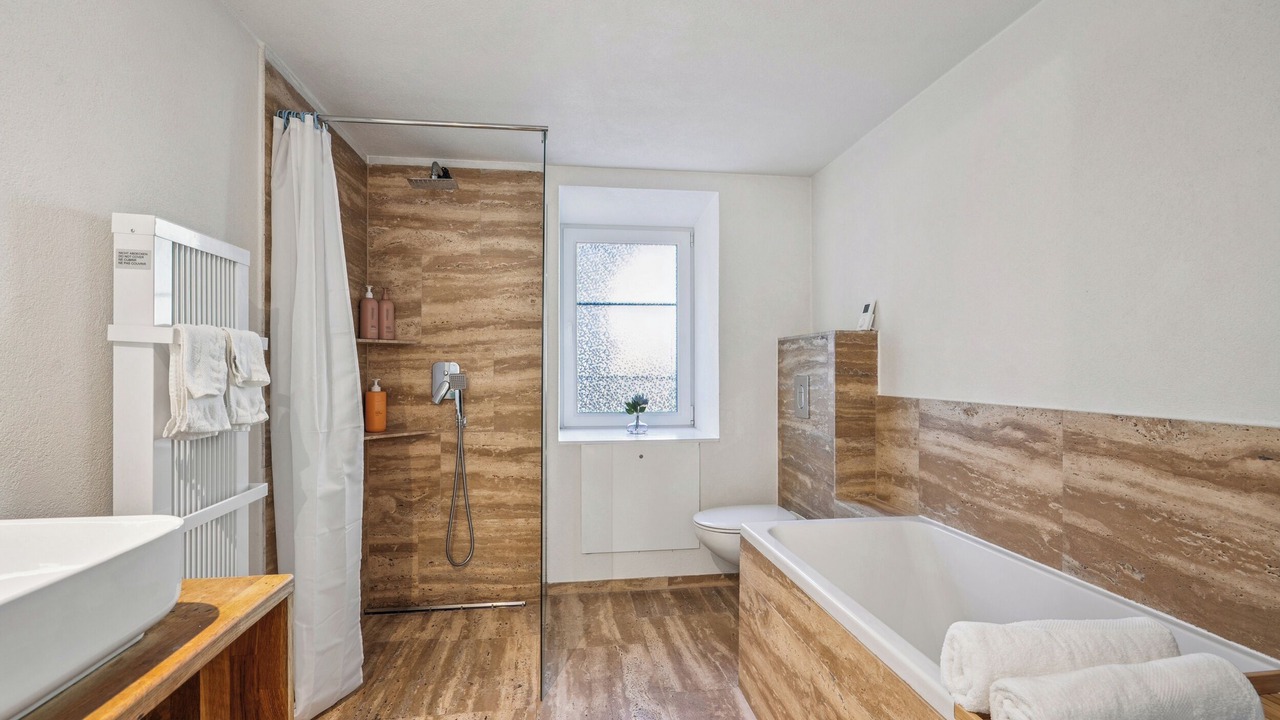 Photo of Bathroom in Schwanden