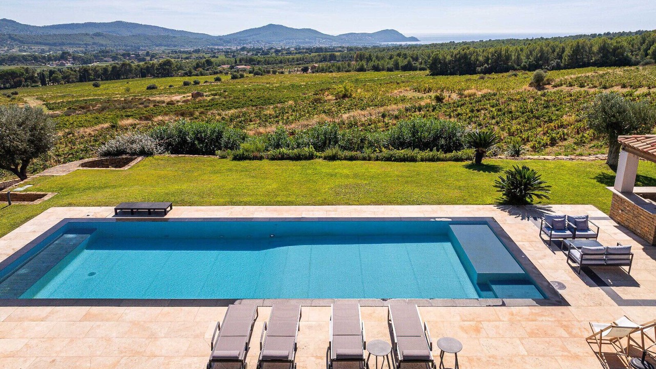 Photo of Outdoor in La Cadiere-d'Azur