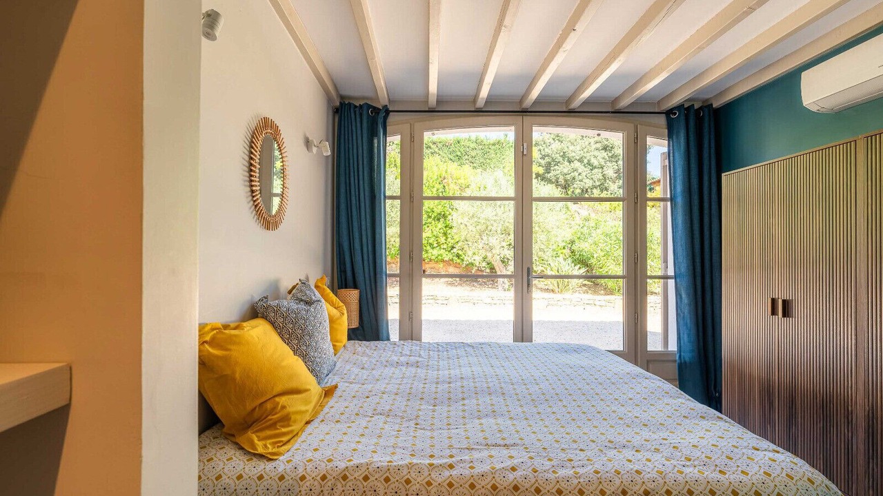 Photo of Bedroom in La Cadiere-d'Azur