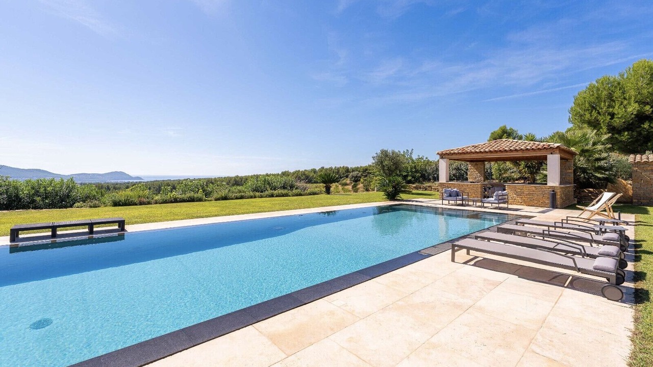 Photo of Outdoor in La Cadiere-d'Azur