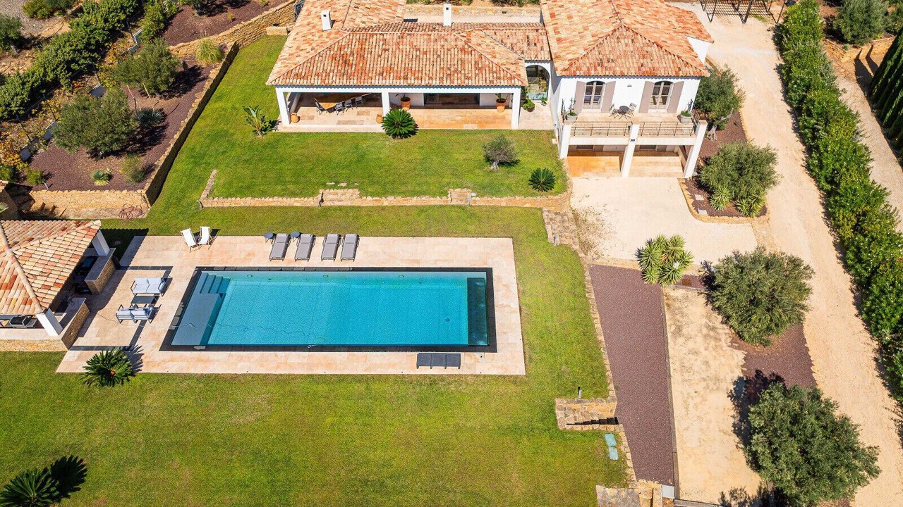 Photo of Outdoor in La Cadiere-d'Azur