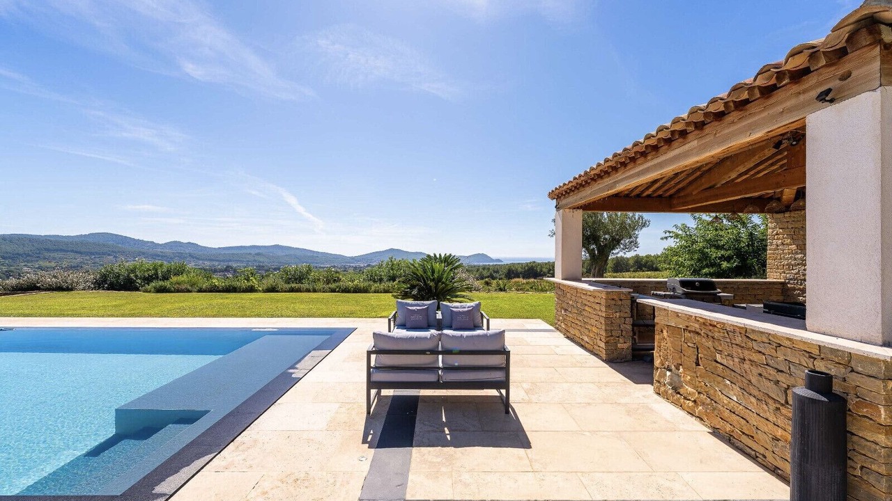 Photo of Outdoor in La Cadiere-d'Azur