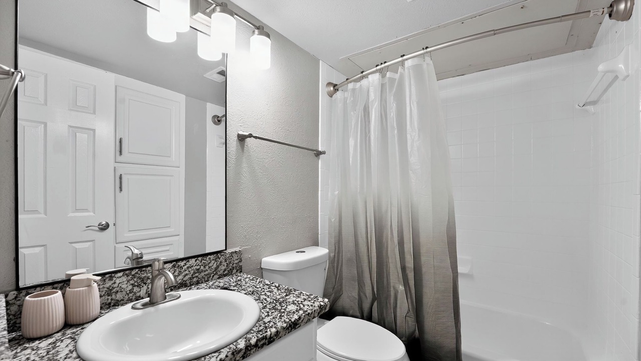 Photo of Bathroom in Lake Highlands