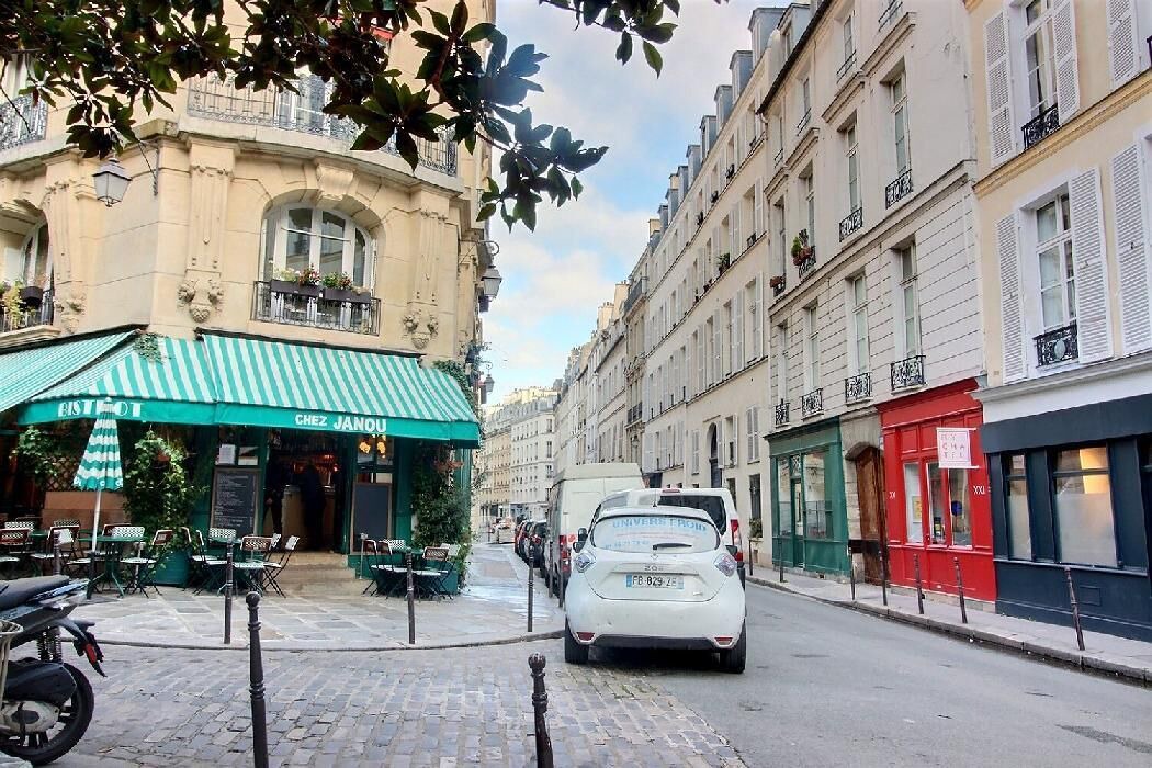 Photo of Others in Archives