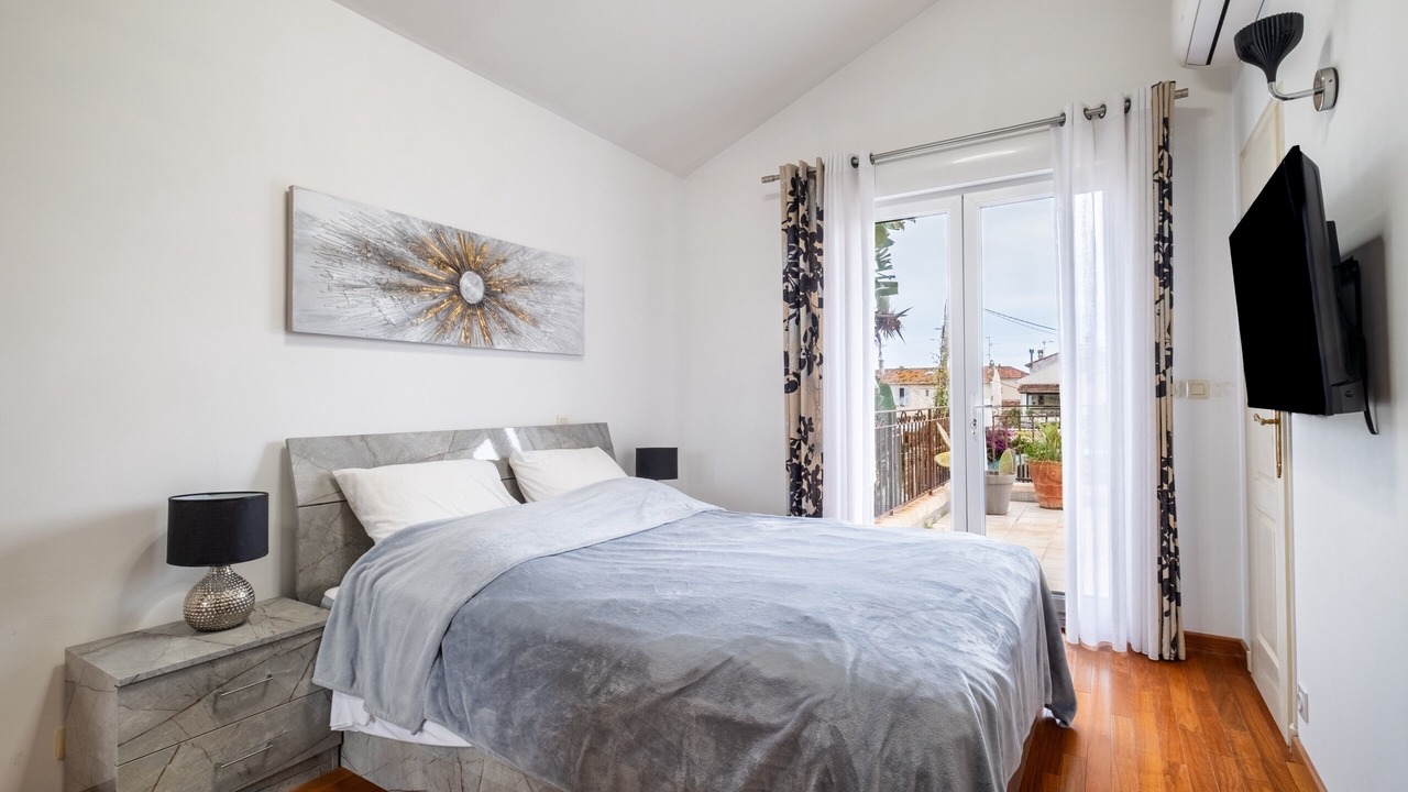 Photo of Bedroom in Cros-de-Cagnes